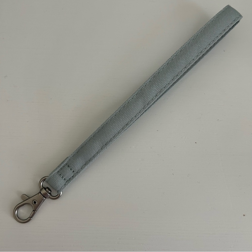 Canvelle Wrist Strap Mint